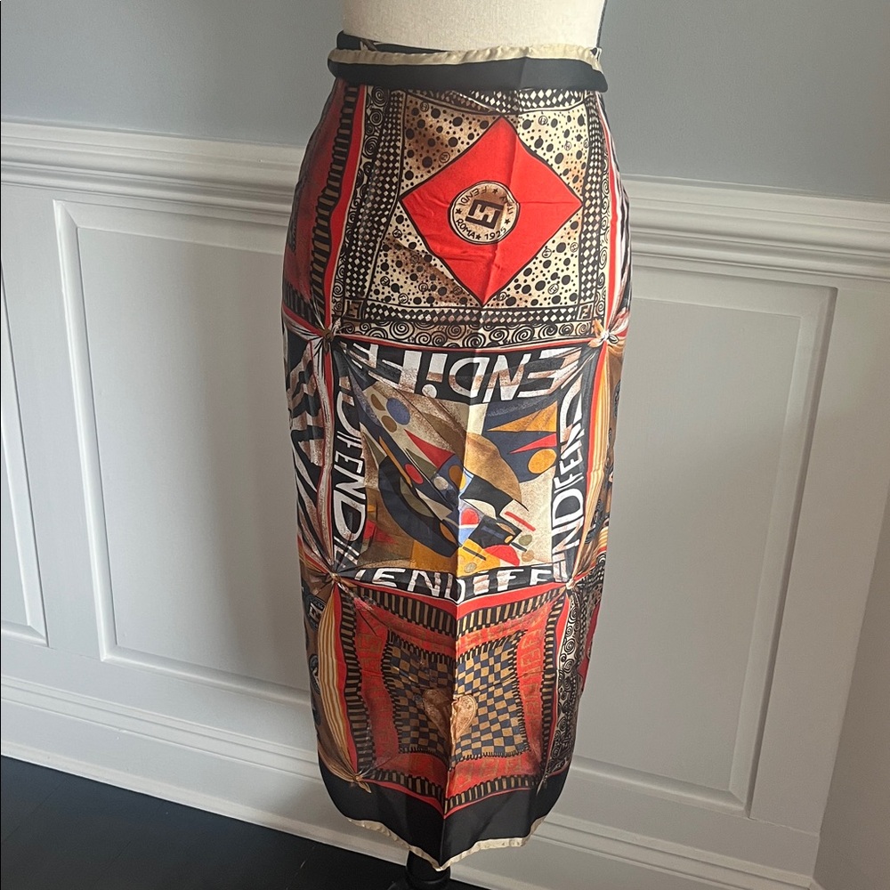 Fendi Silk Scarf Made in Italy - Picture 9 of 9